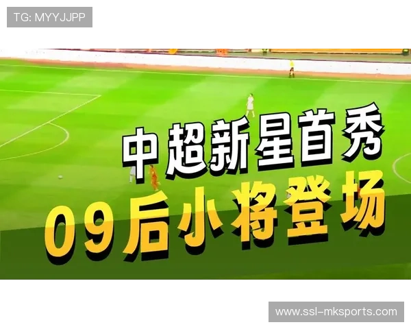云南玉昆十六岁小将邝兆镭替补登场,十分钟触球七次展现天赋潜力
